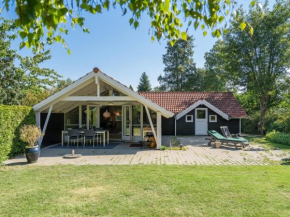 Holiday Home Liselotta - 550m from the sea by Interhome in Hornbæk